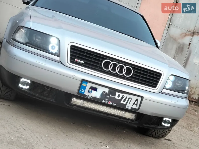 Audi A8