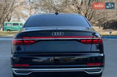 Седан Audi A8 2018 в Києві
