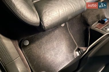 Седан Audi A8 2004 в Днепре