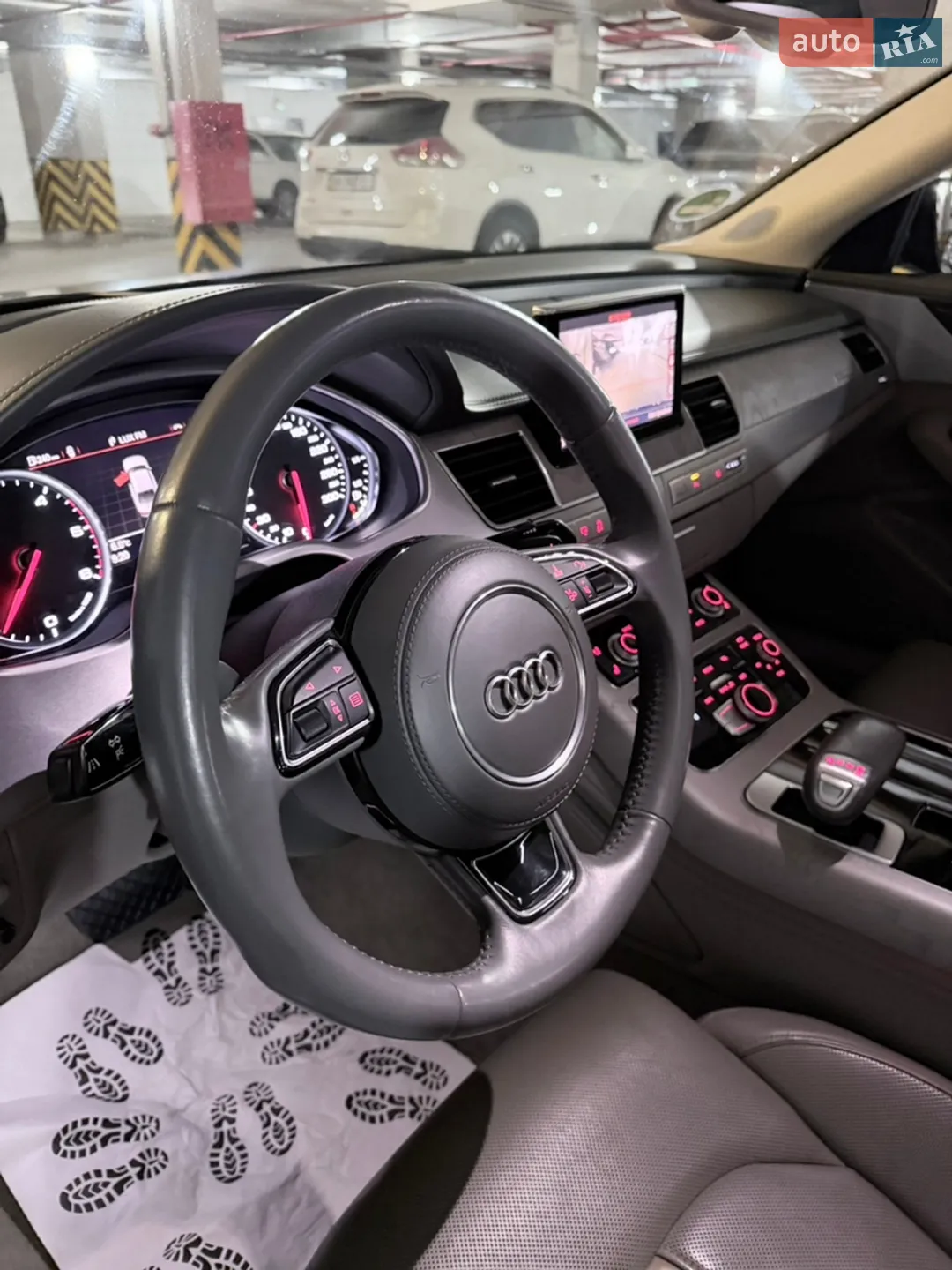 2015 Audi A8 - мініатюра 14