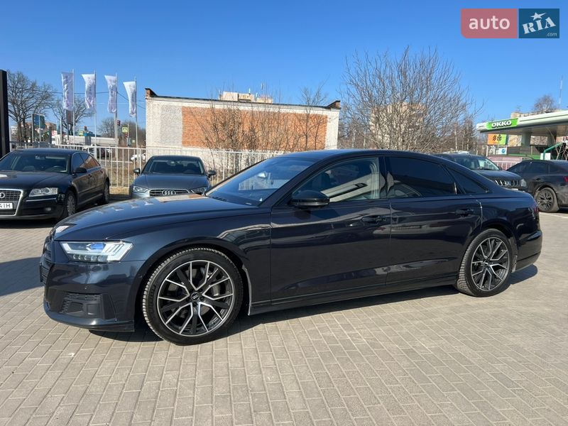 Седан Audi A8 2019 в Полтаве