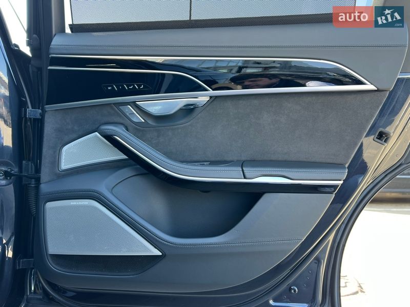 Седан Audi A8 2019 в Полтаве