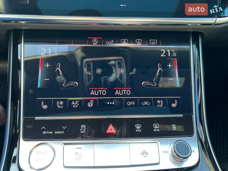 Седан Audi A8 2019 в Полтаве