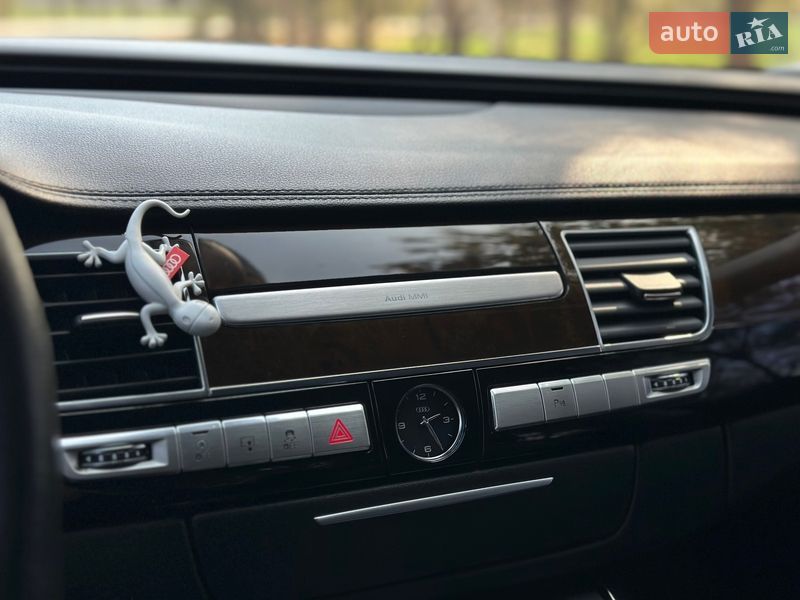 Седан Audi A8 2015 в Стрию фото 36 Седан Audi A8 2015 в Стрию