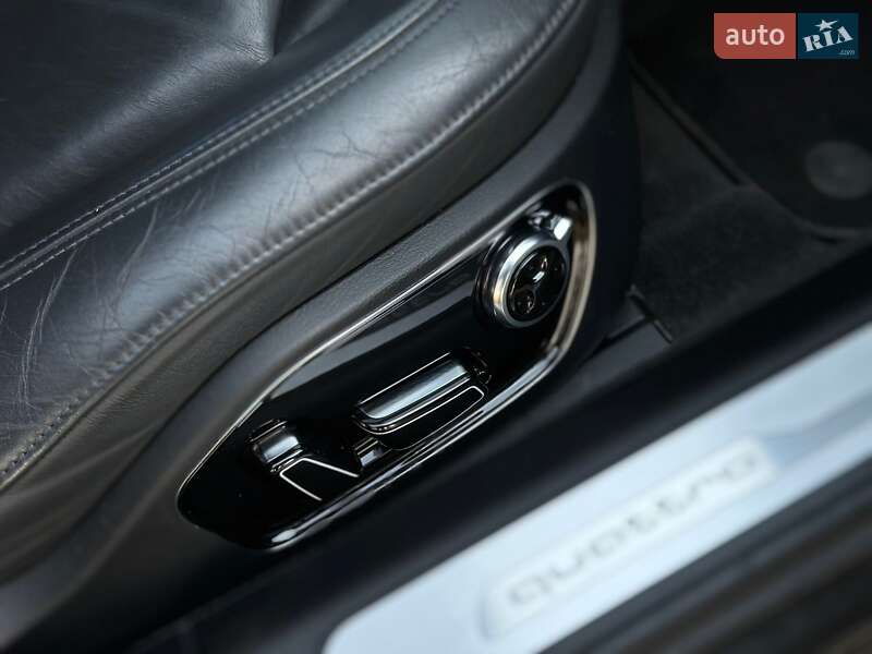 Седан Audi A8 2015 в Стрию фото 47 Седан Audi A8 2015 в Стрию