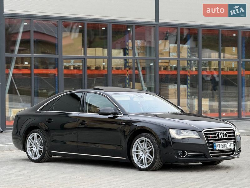 Седан Audi A8 2011 в Ивано-Франковске