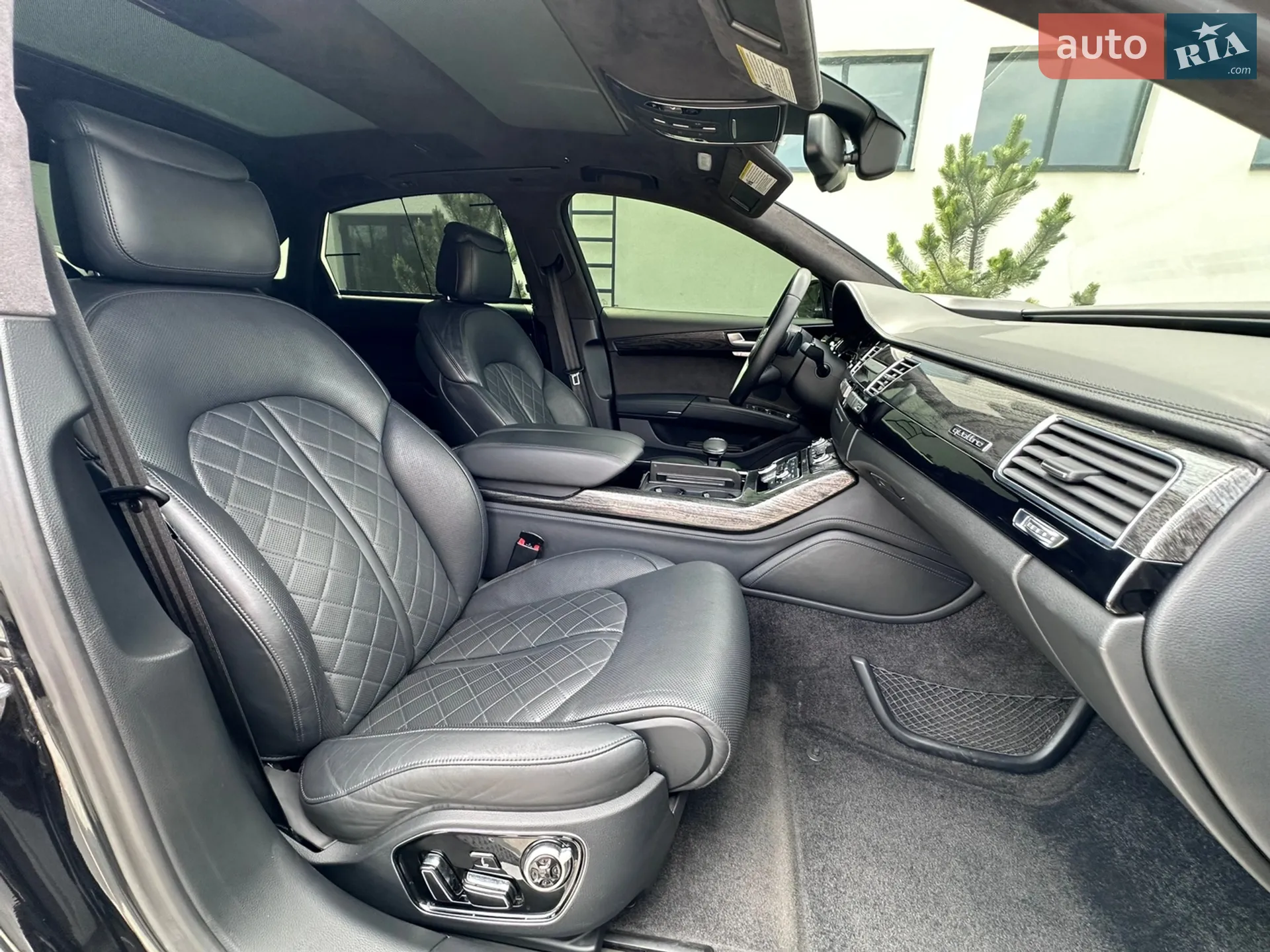 2015 Audi A8 - мініатюра 28
