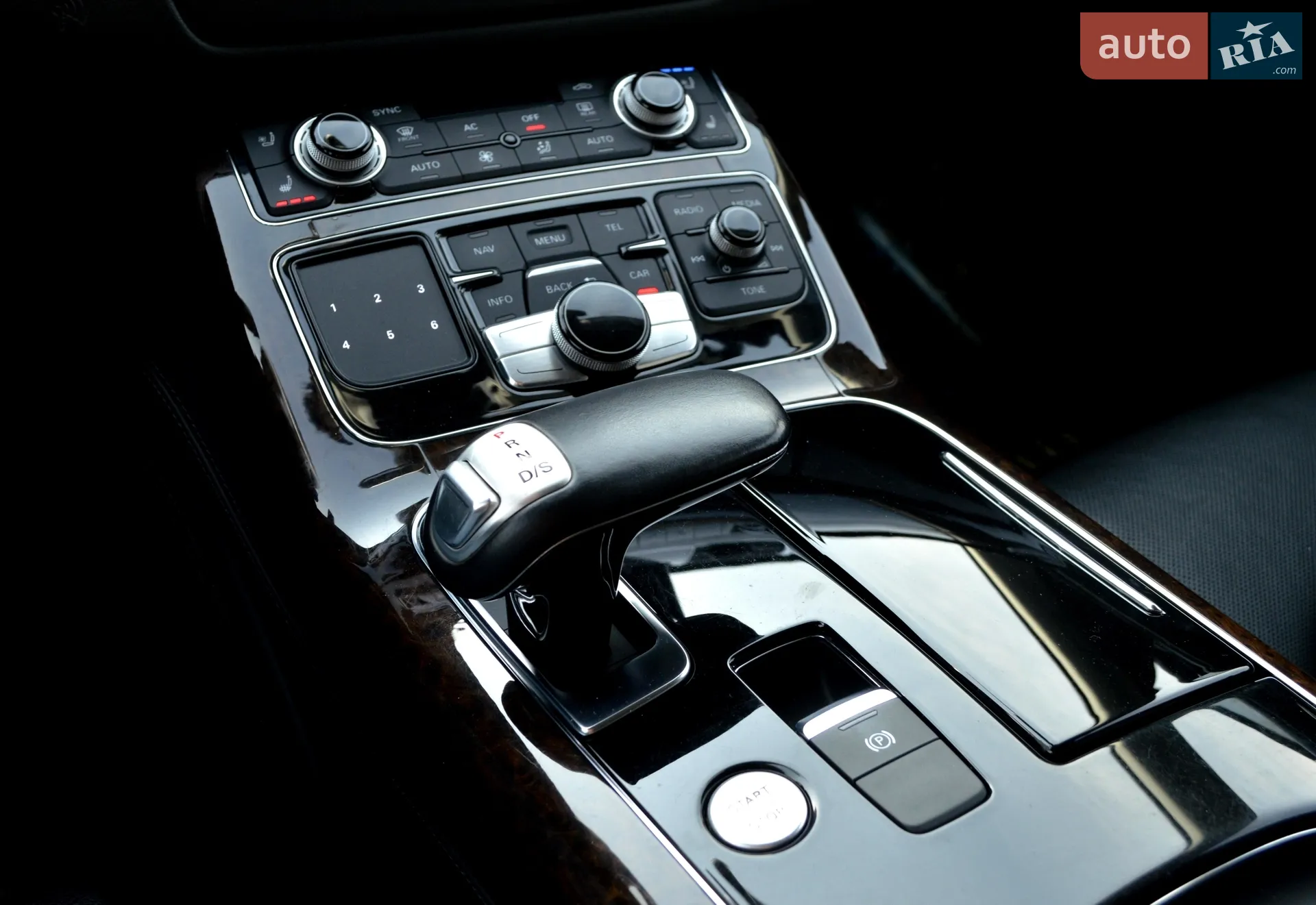 2012 Audi A8 - мініатюра 30