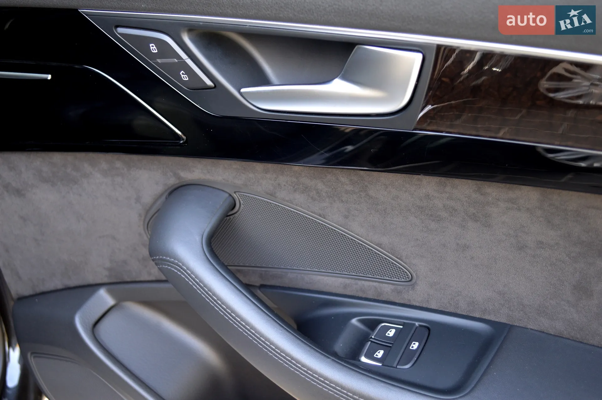 2012 Audi A8 - мініатюра 37