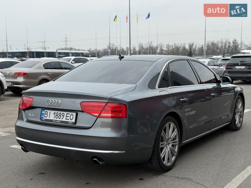 Седан Audi A8 2014 в Киеве