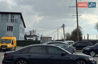 Седан Audi A8 2021 в Виннице