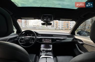 Седан Audi A8 2021 в Виннице