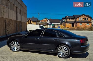 Седан Audi A8 2004 в Львове