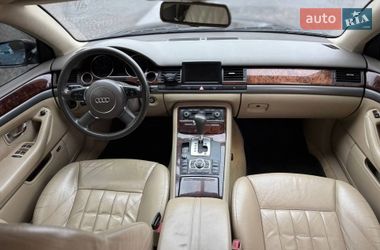 Седан Audi A8 2005 в Днепре