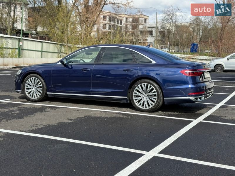 Седан Audi A8 2018 в Києві фото 16 Седан Audi A8 2018 в Києві