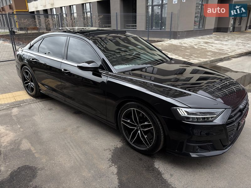 Седан Audi A8 2020 в Києві