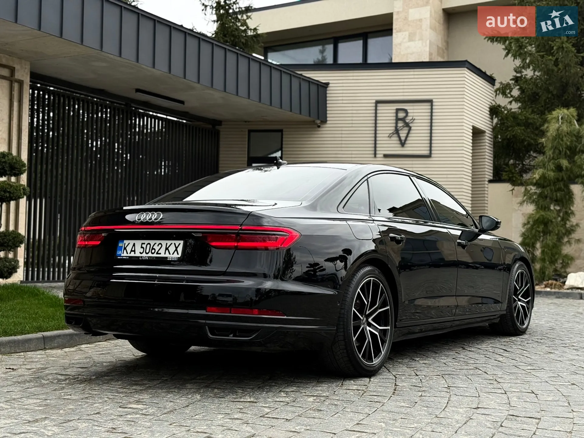 2021 Audi A8 - мініатюра 21