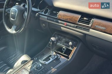 Седан Audi A8 2007 в Львові