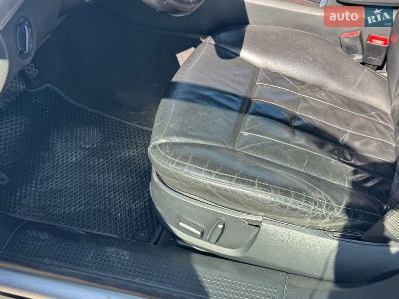Седан Audi A8 2007 в Львові