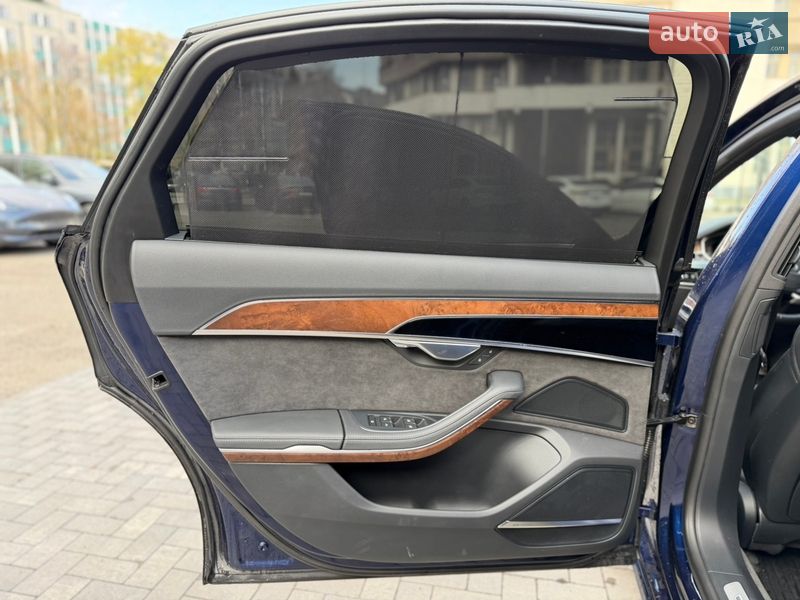 Седан Audi A8 2020 в Киеве фото 19 Седан Audi A8 2020 в Киеве