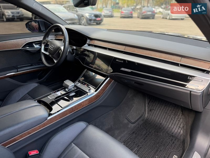 Седан Audi A8 2020 в Киеве фото 20 Седан Audi A8 2020 в Киеве