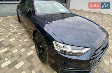 Седан Audi A8 2018 в Киеве