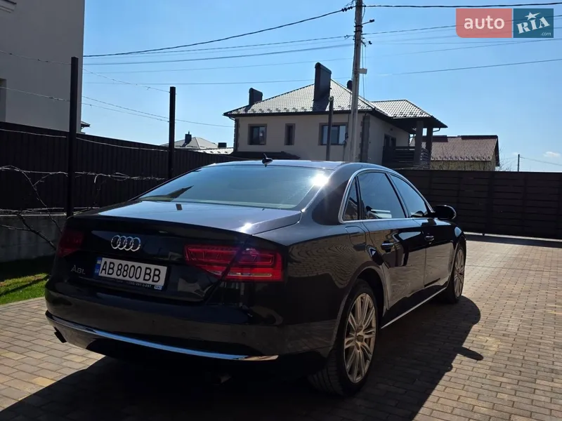 Audi A8 2013 VIN WAURGAFD2DN012434 фото оголошення 4 з 48