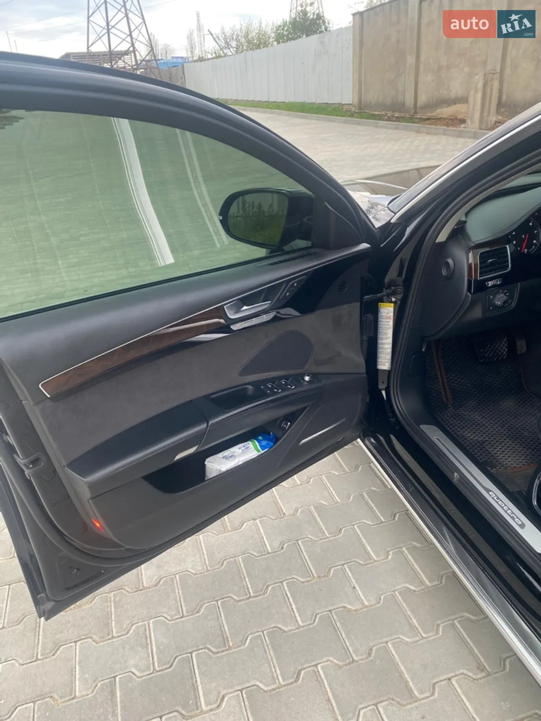2015 Audi A8 - мініатюра 26