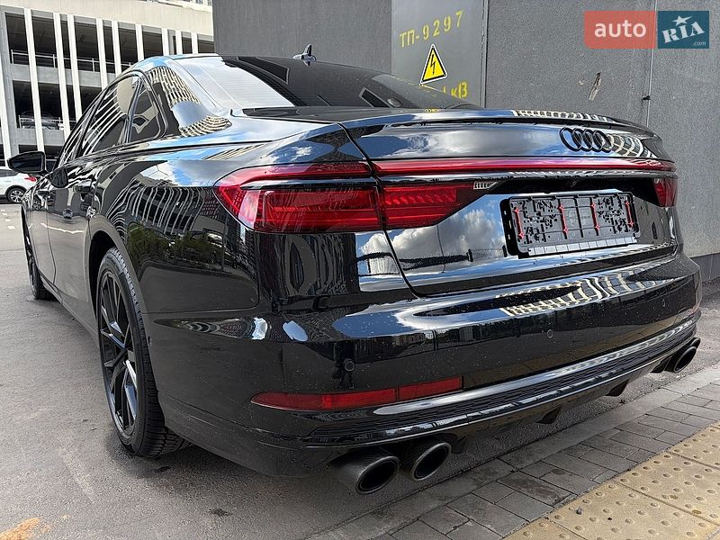 Седан Audi A8 2020 в Києві