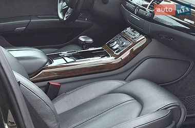 Седан Audi A8 2017 в Киеве