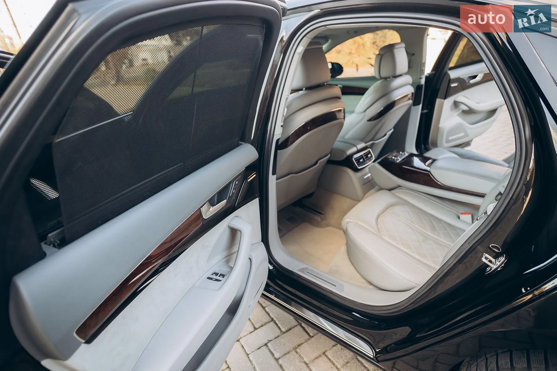 2011 Audi A8 - мініатюра 17