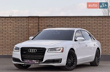 Седан Audi A8 2016 в Кривом Роге