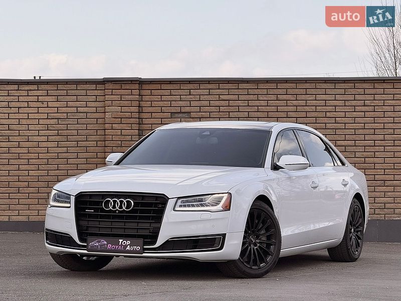 Седан Audi A8 2016 в Кривом Роге