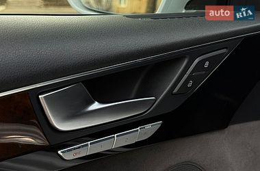 Седан Audi A8 2016 в Кривом Роге