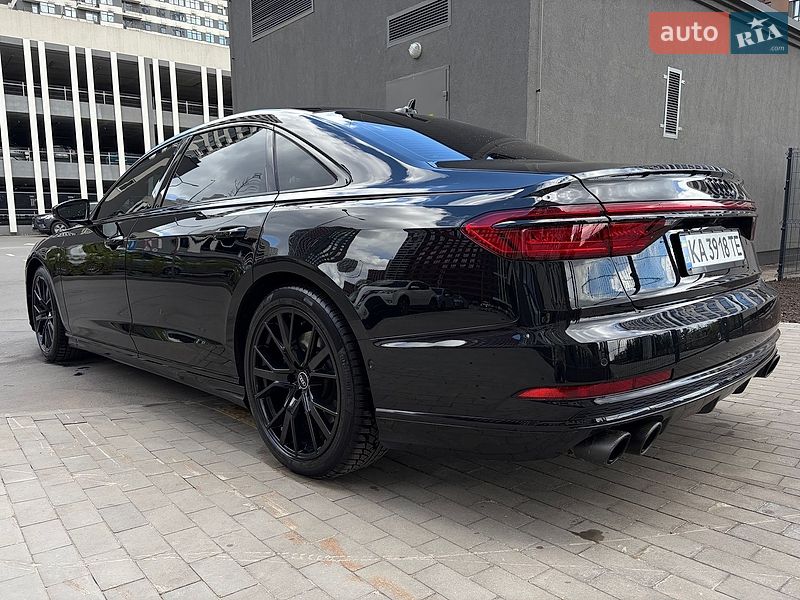 Седан Audi A8 2020 в Києві