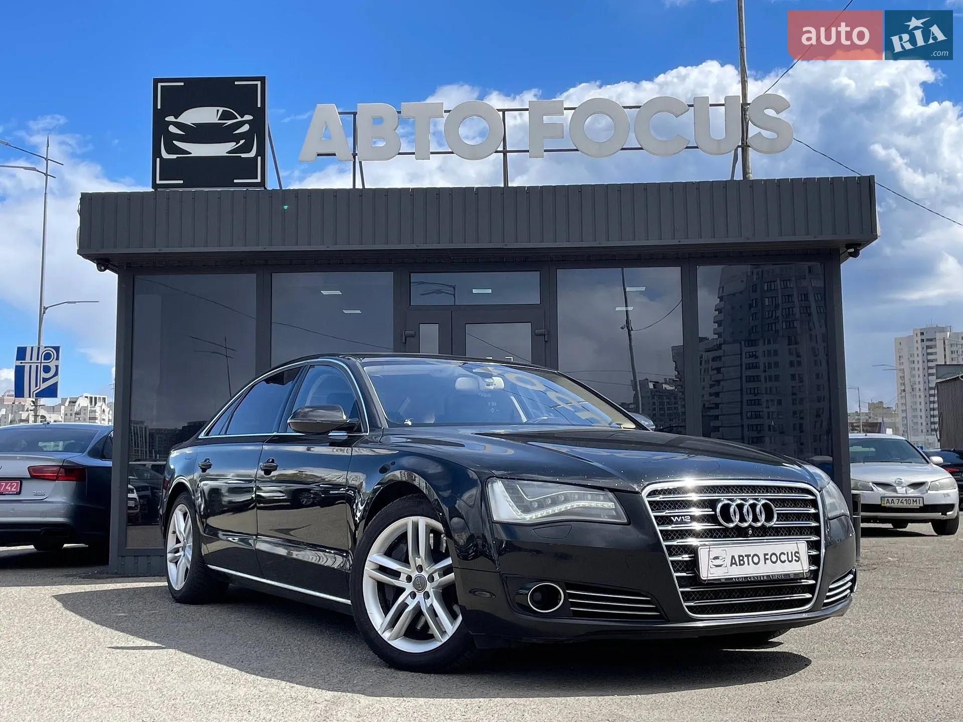 2012 Audi A8 - фото 1