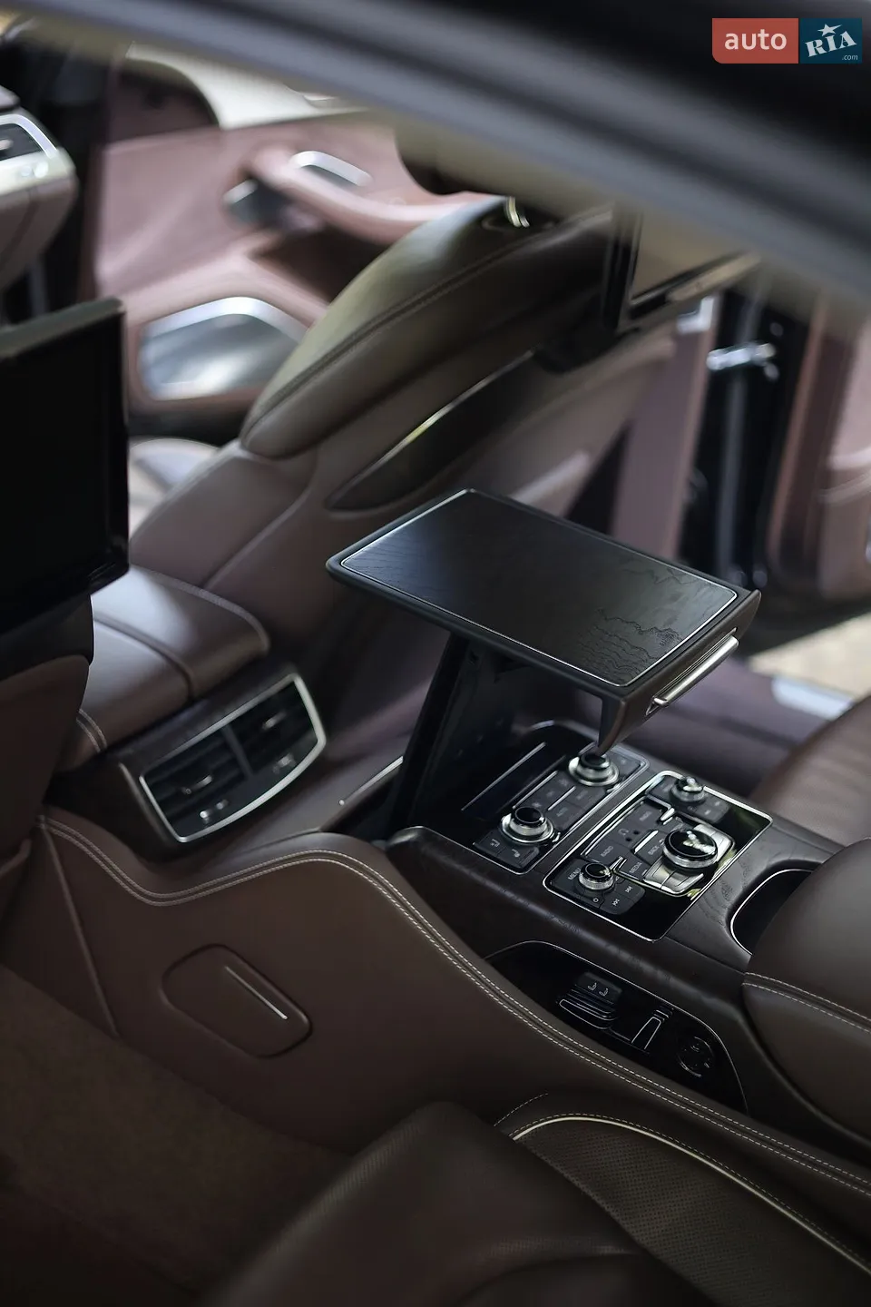 2012 Audi A8 - мініатюра 16