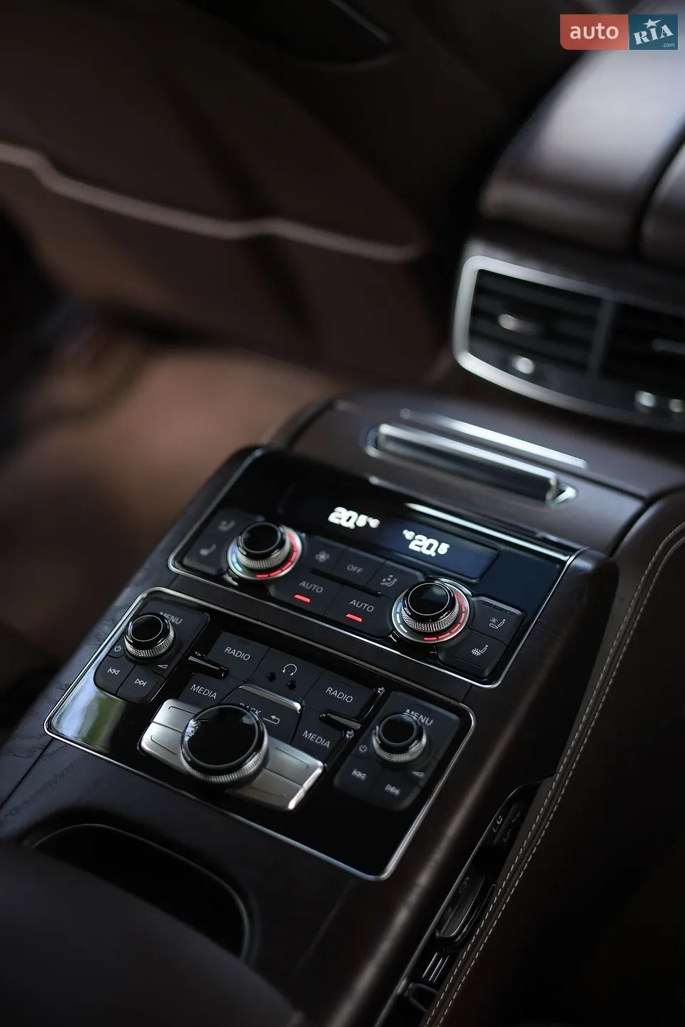 2012 Audi A8 - мініатюра 18