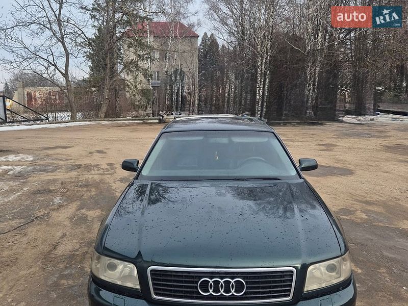 Audi A8 2000