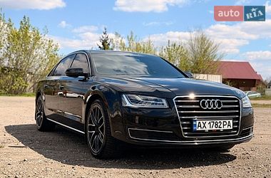 Седан Audi A8 2017 в Харькове