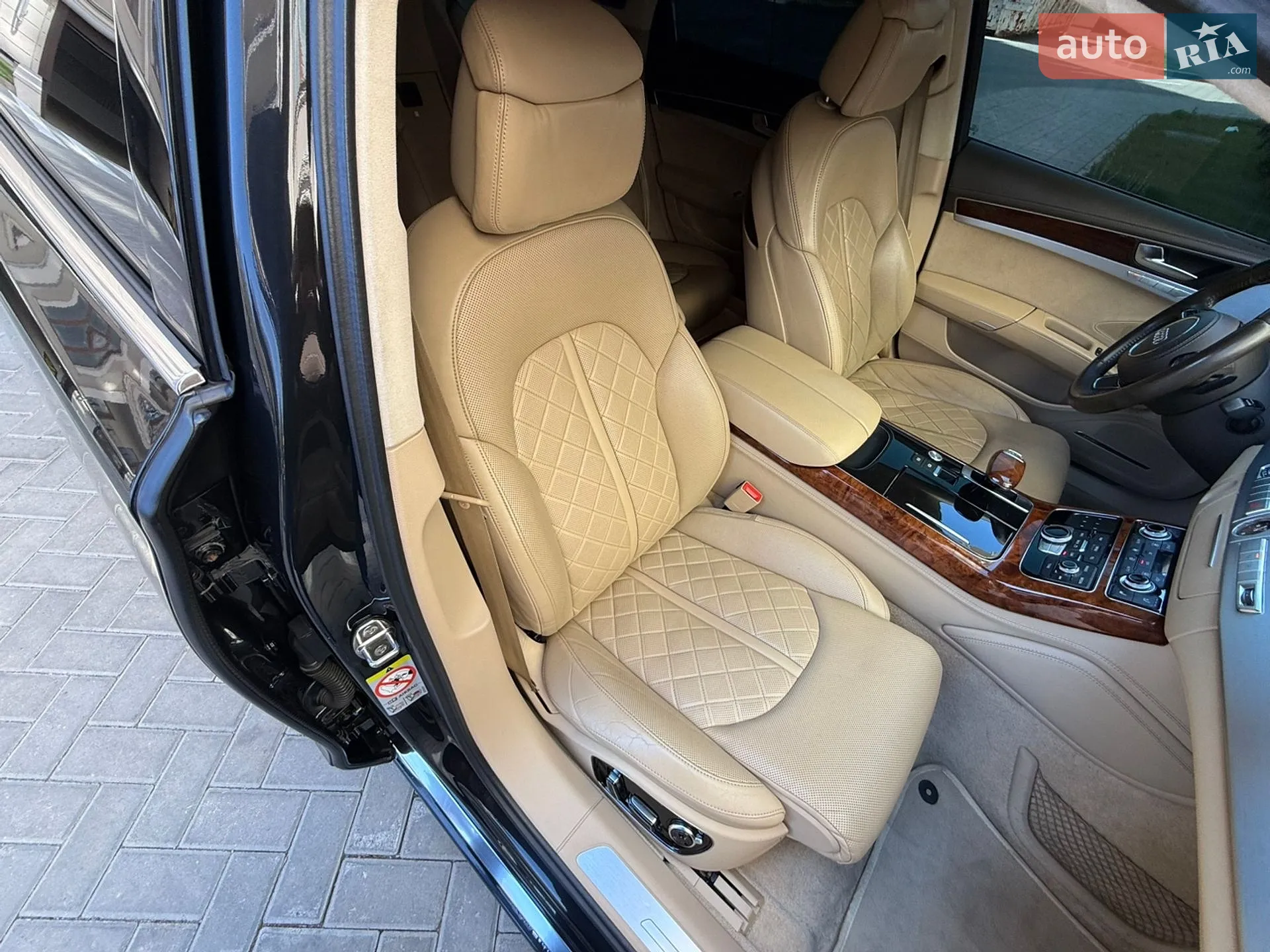 2010 Audi A8 - мініатюра 78