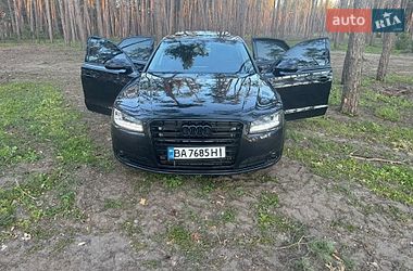 Седан Audi A8 2015 в Кропивницком