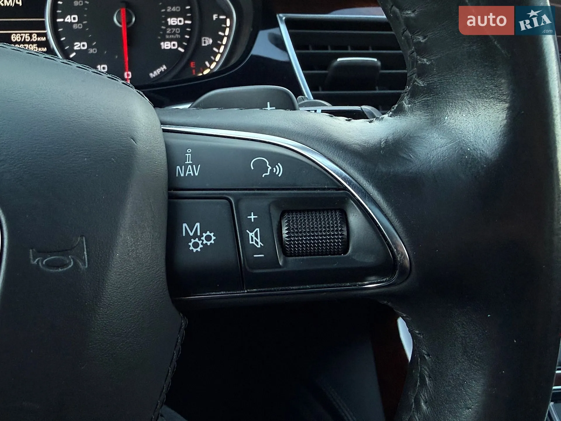 2014 Audi A8 - мініатюра 32