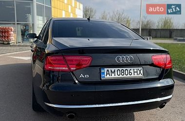 Седан Audi A8 2011 в Львове