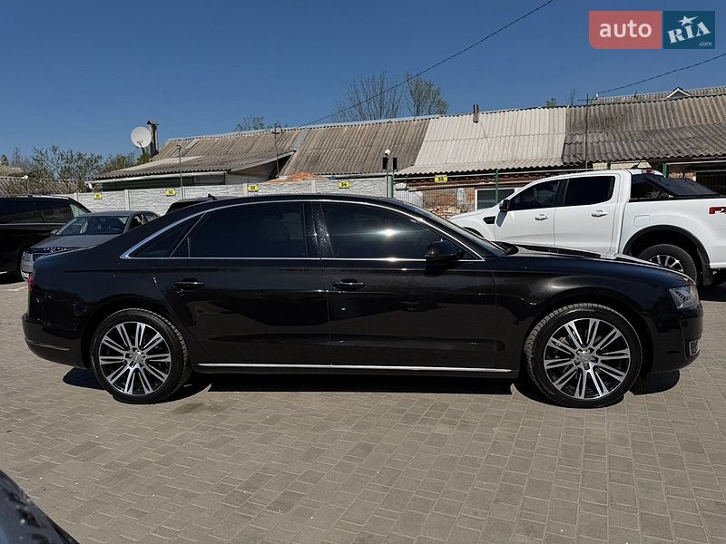 Седан Audi A8 2017 в Житомирі