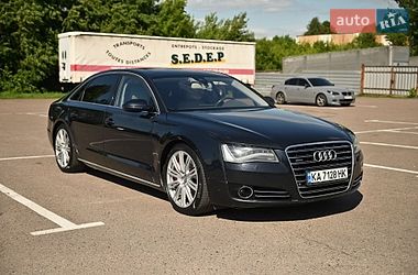 Седан Audi A8 2010 в Ровно