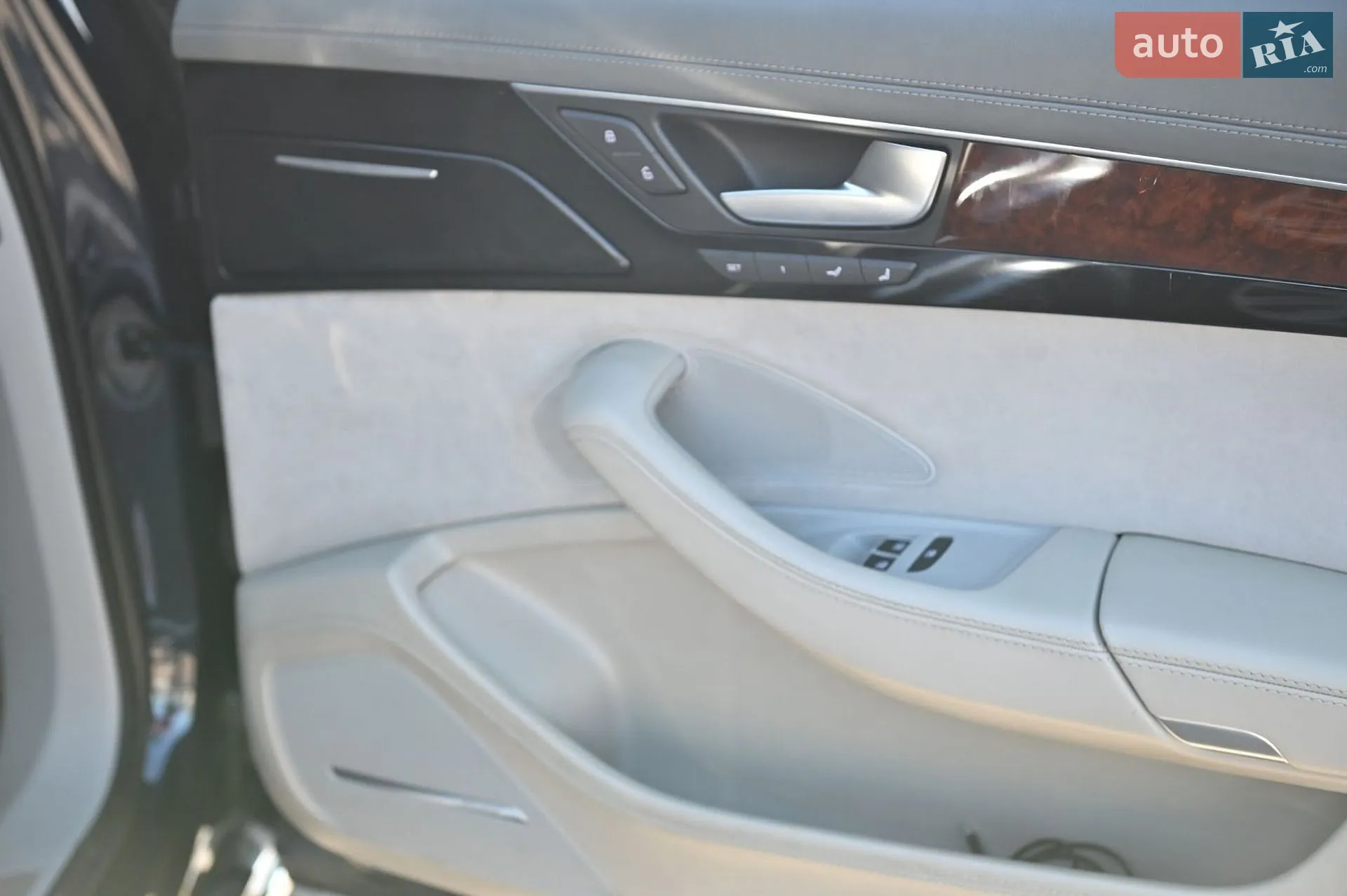 2010 Audi A8 - мініатюра 48