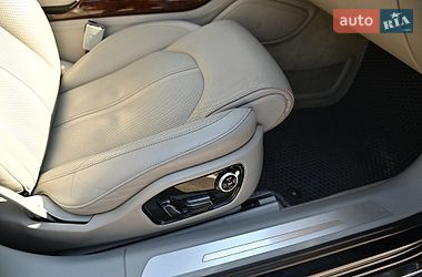 Седан Audi A8 2010 в Ровно