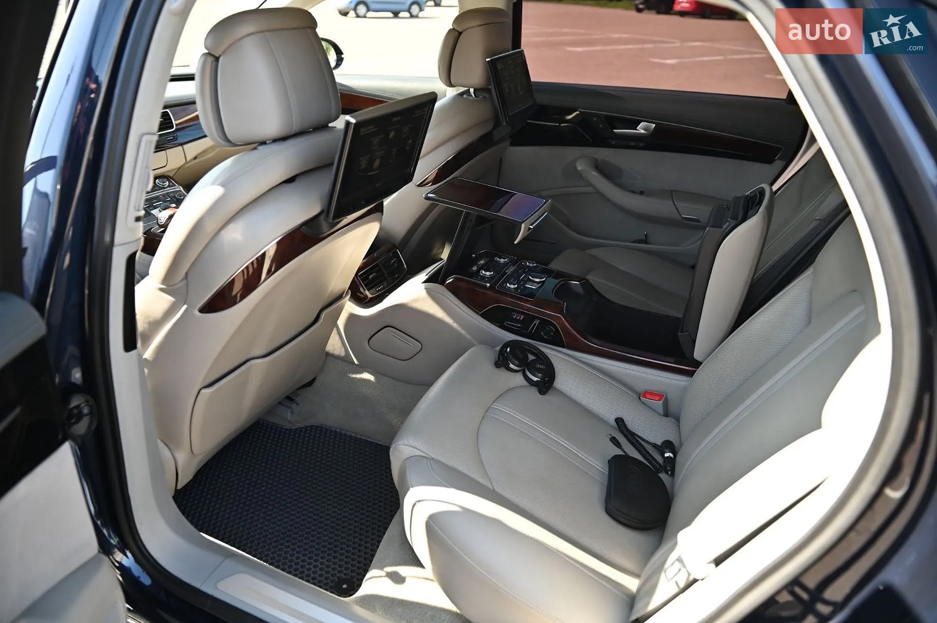 2010 Audi A8 - мініатюра 73