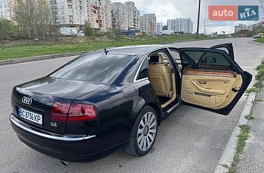 Седан Audi A8 2009 в Львове